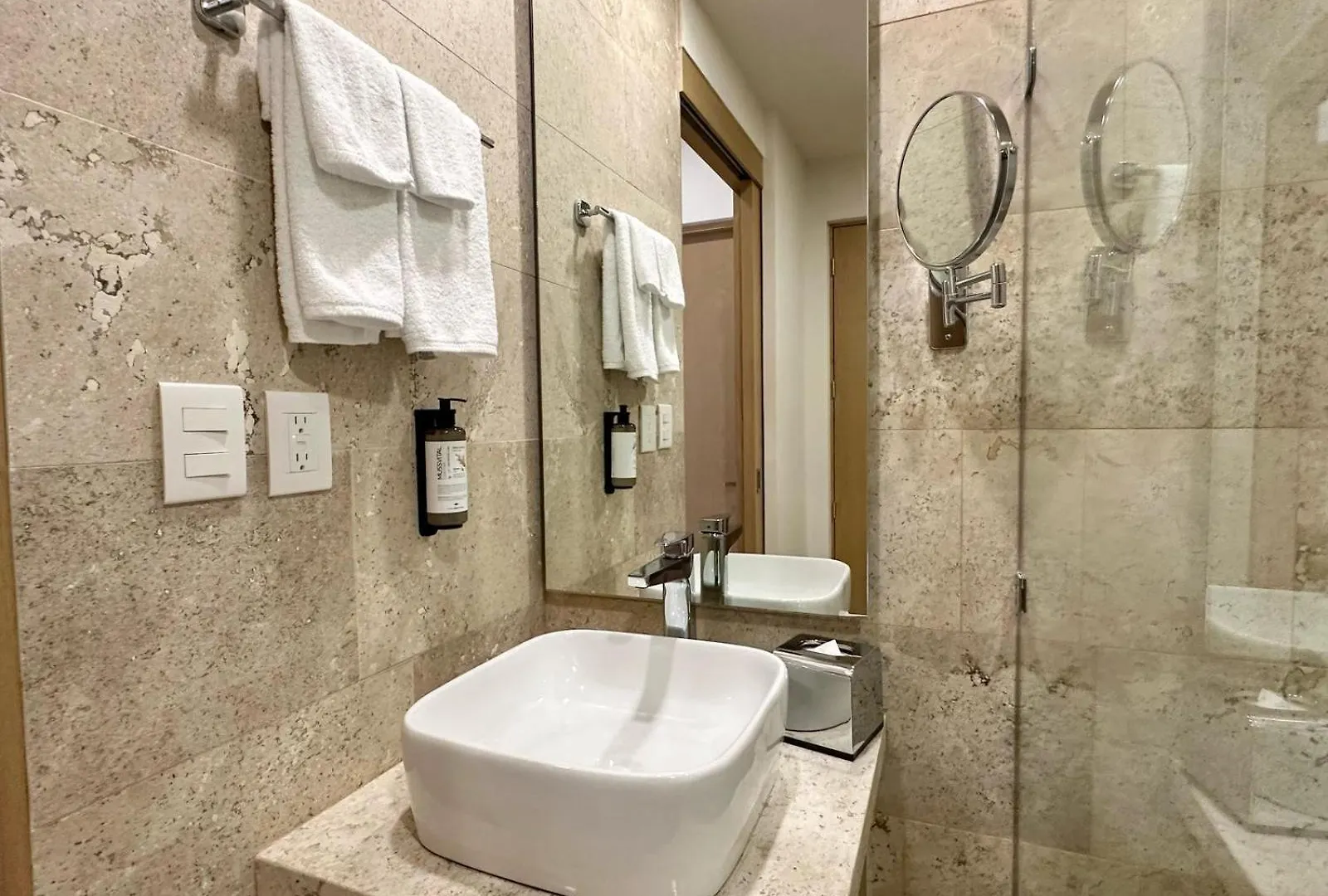 アパート Abba Suites プレヤデルカーメン